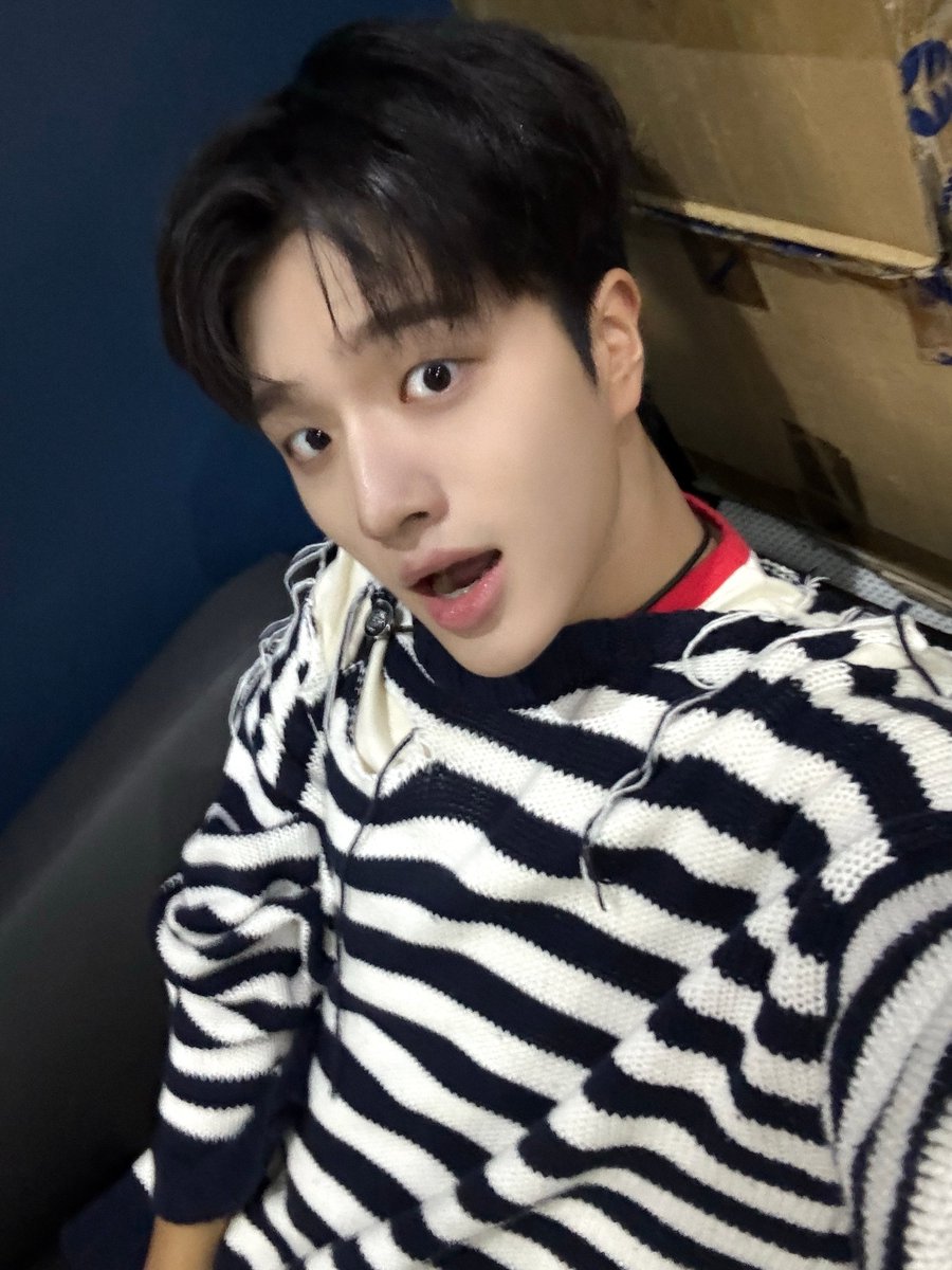 TRENDZ_OFFCL's tweet photo. [#정예찬] 오늘 심플리도 프렌드지 덕분에 완벽하게 해냈엉 방송도 기대해줘😚

#FROM_TRENDZ #TO_FRIENDZ #TRENDZ #트렌드지 https://t.co/aAOCz9bBdJ