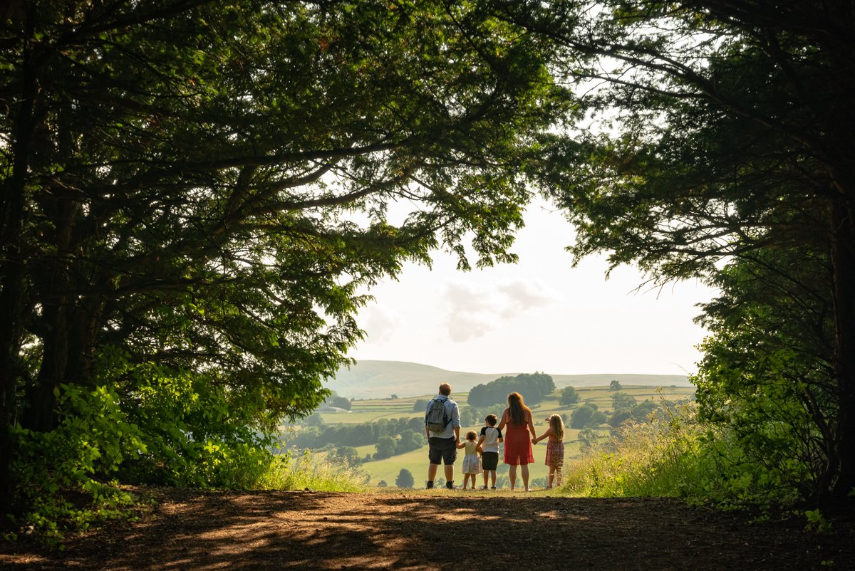 VisitEden's tweet photo. There are some great family walks to discover in Eden. From family adventure trails, accessible walks and town trails, there’s lots to see and discover!
https://t.co/vyr7OG0qVu
#WalkWednesday #summerholidays #summerholidayfun #ThingsToDoWithKids https://t.co/guDWpsfmyT