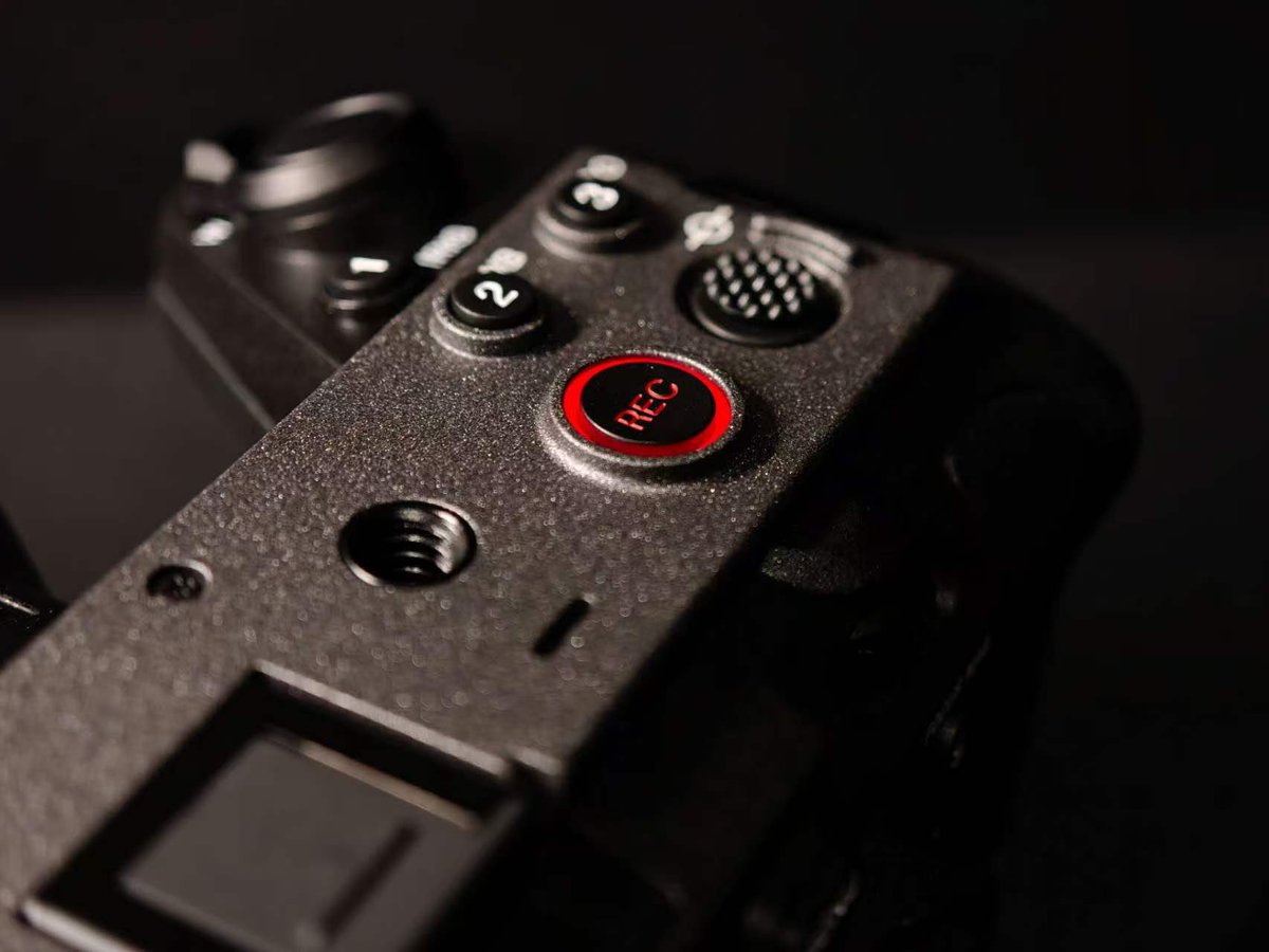 LogLi2010's tweet photo. Sony fx30 https://t.co/csMUyqNA2M