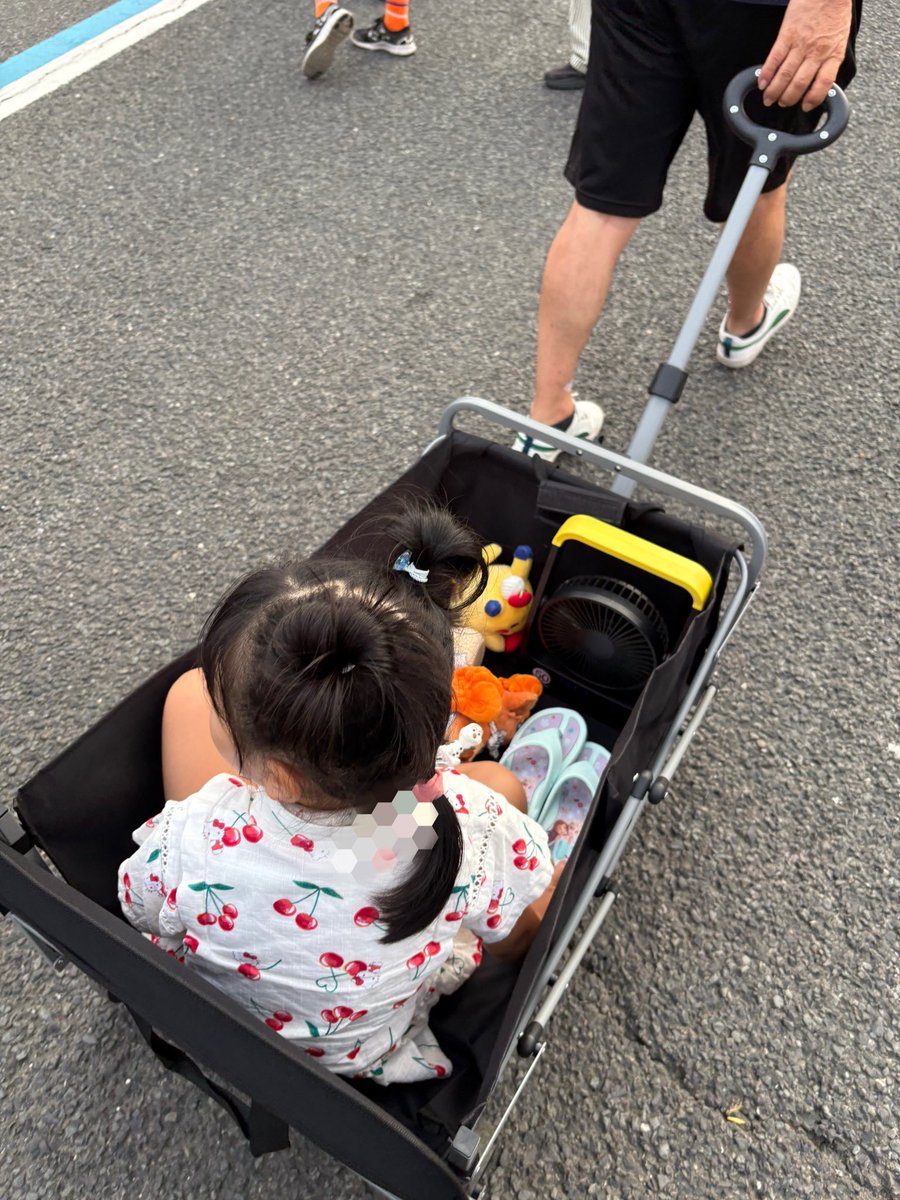 syhrknt's tweet photo. 今年新たに導入
「きーこーきーこーにのせて！」てお願いしてくるのでかわいい。 https://t.co/gbmMTneSId