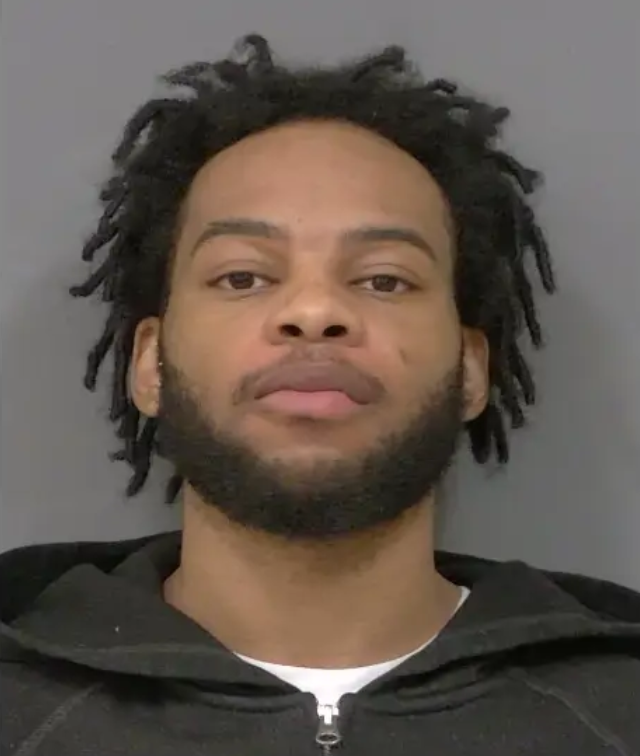 905hub_'s tweet photo. A second suspect has been arrested in connection with the 2023 murder of Mississauga pizza delivery driver Gurvinder Nath (pictured right). 

Devaunte Thompson (pictured left), 26, of Caledon has been charged in connection with the killing of the 24-year-old, who was attacked, robbed of his vehicle, and left on the side of the road near Britannia and Creditview in the early hours of July 9, 2023. 

Nath later died of his injuries at a trauma centre. The first suspect, Jazaine Kerr, was arrested in February 2024.