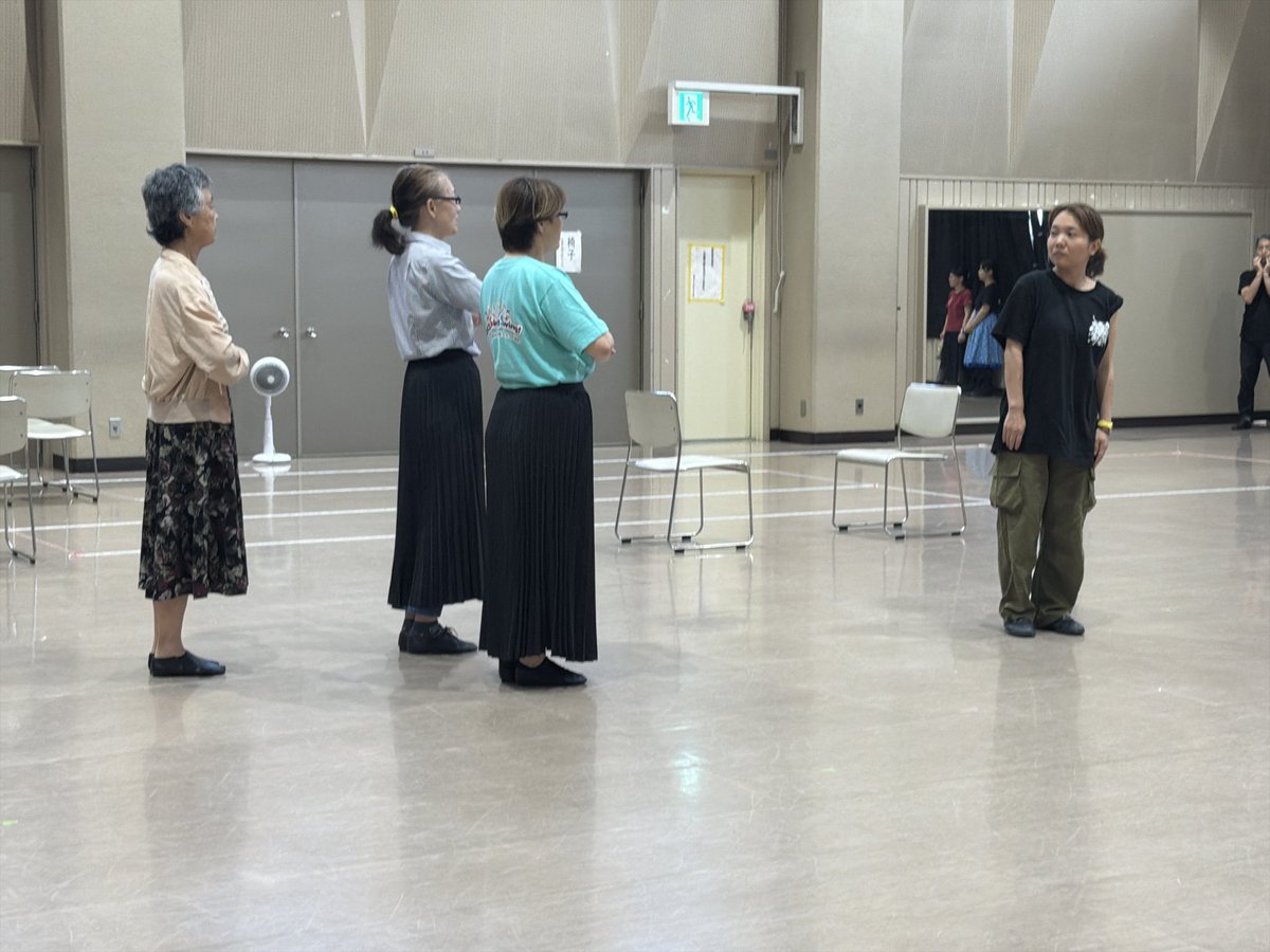 SUKA_myu's tweet photo. ✨️公演まであと19日✨️

先日は、止め通し稽古でした！

本番に向けて、熱い稽古が
続いています🔥

最後までみんなで力を合わせて
頑張ります！

ぜひ劇場でお待ちしております☺️

#SUKAミュー
#横須賀市民ミュージカル

まだまだチケット予約受付中です🎫
https://t.co/jsRa20onkf https://t.co/FdG8SASQJa
