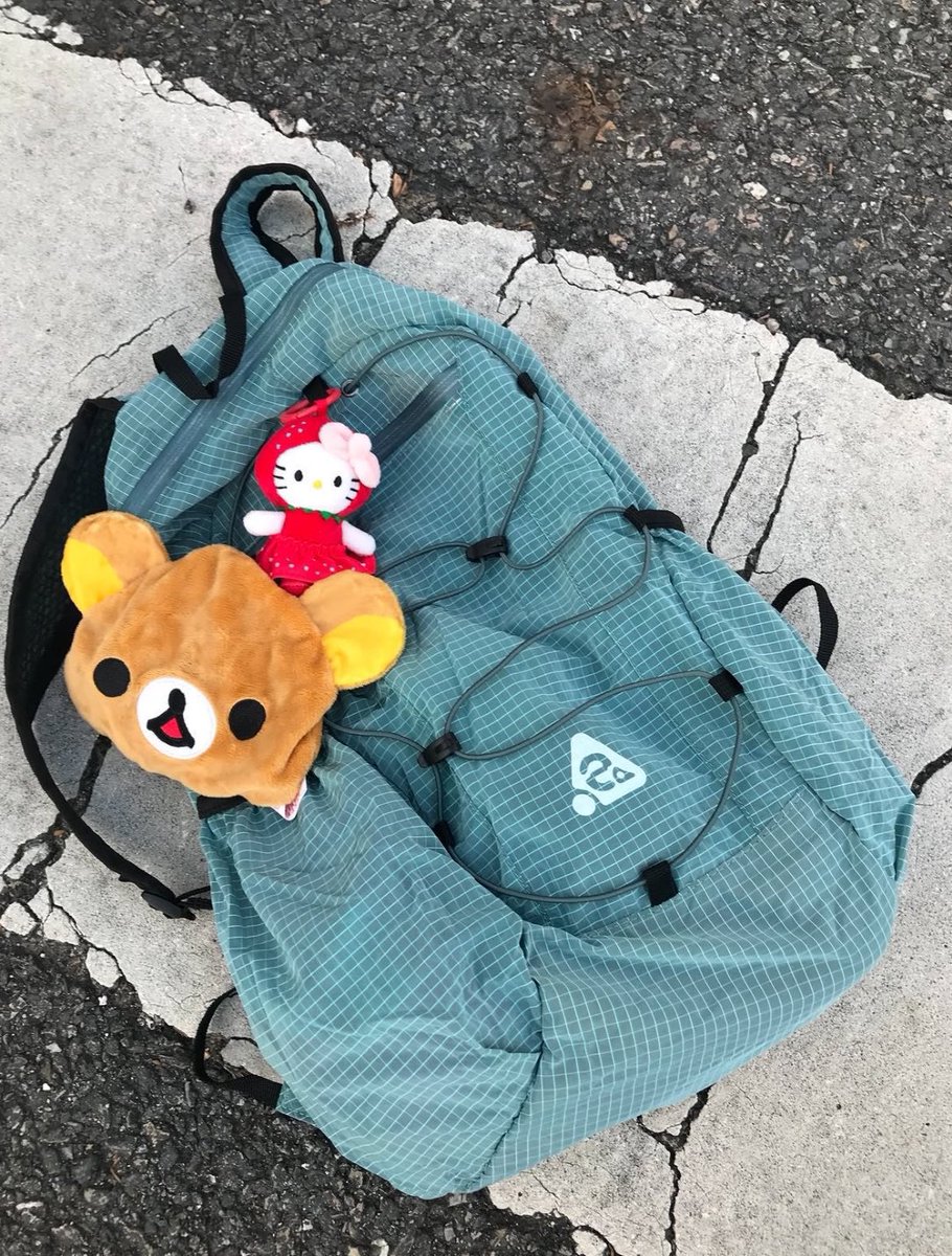 andus__'s tweet photo. รีวิว heisan backpack ของจริง ⭐️ ขนาดกำลังดีสุดๆ สีจริงน่ารักมากๆๆ ค่ะ 1,090.- free ems น้า พร้อมส่งคับ (՞o̴̶̷̤  ̫ o̴̶̷̤՞)🍏🫐 https://t.co/WLbEbGrxnf