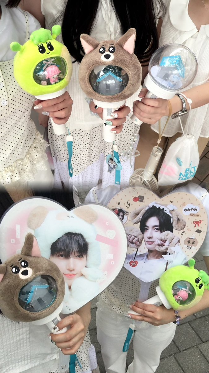 _s2lee__'s tweet photo. むっちゃんのおかげで本当に楽しくて幸せな3日間過ごせたありがとう🥺💖💖
@knockinat1204 https://t.co/E55m1xGY6b