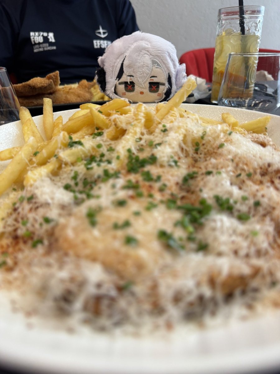 g_V0n_'s tweet photo. Nom https://t.co/S7xVvNvlOw