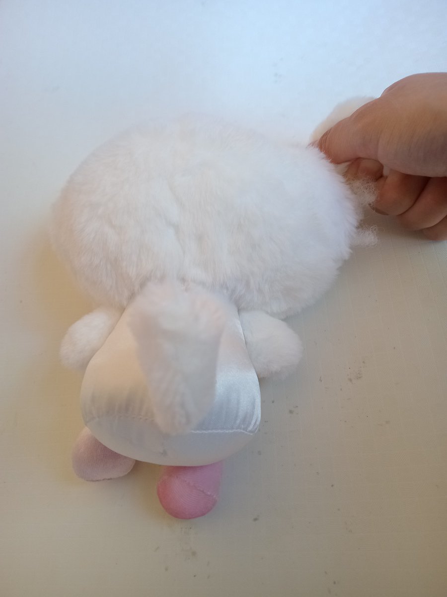 cinnamobully's tweet photo. ふええん、お耳握りつぶされてハサミで胸もお尻もあそこも耳もきりつけられたの。ハサミ怖いよぉ…お耳痛いよぉ…ニコニコがんばって��たけどボクもう泣いちゃうよぉ https://t.co/9qao8GV9EG
