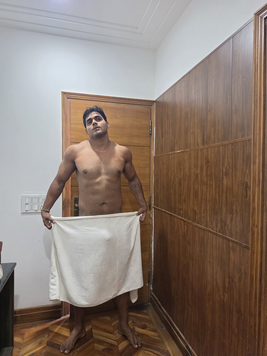 gaur_amit_'s tweet photo. Pump is crazy i can't resist . https://t.co/liyMWBccuh