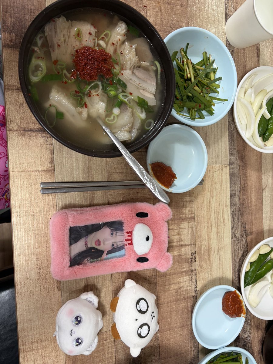 nottyourst's tweet photo. 여름의 부산은 이런 맛이구나아 ~ https://t.co/j3TzhxP8de