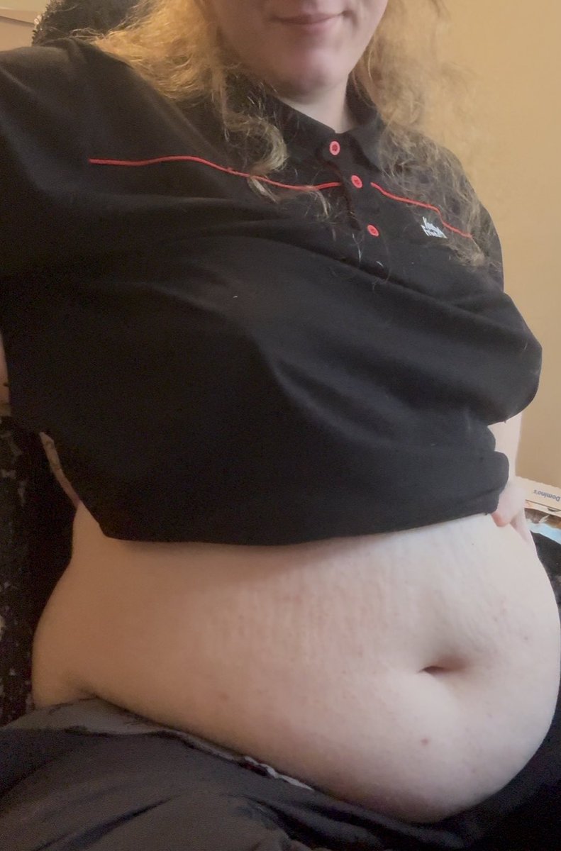 SftHseWfe's tweet photo. Give your favorite fat fast food worker a kiss on the belly today 😾🫶 https://t.co/pfkBU9omYo