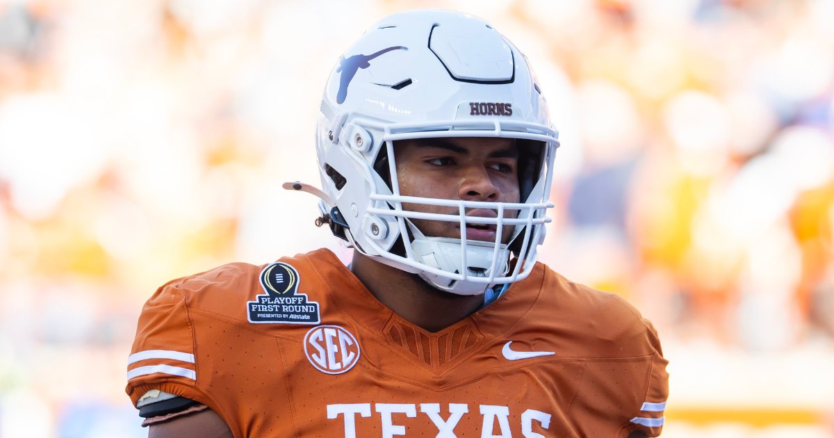 InsideTexas's tweet photo. NEW: Trevor Goosby has started 15 college games and is already a projected NFL 1st-round pick👀

The scary part? His sophomore year — in terms of actual reps — is happening right now.

Intel: https://t.co/aQ6woHjfH9 https://t.co/ftKiAMfXQi