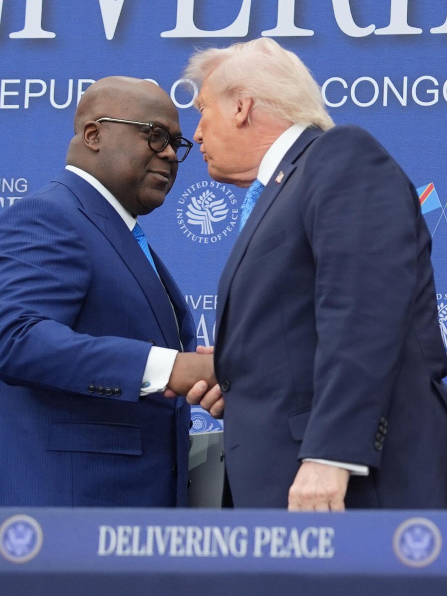 MukenaEngage's tweet photo. COUP D’ÉTAT CONSTITUTIONNEL : FELIX ANTOINE TSHILOMBO KANIKI SI TU ES GARÇON CHANGE LA CONSTITUTION ! https://t.co/58MMIT2w42 https://t.co/wDKYlj8fFQ