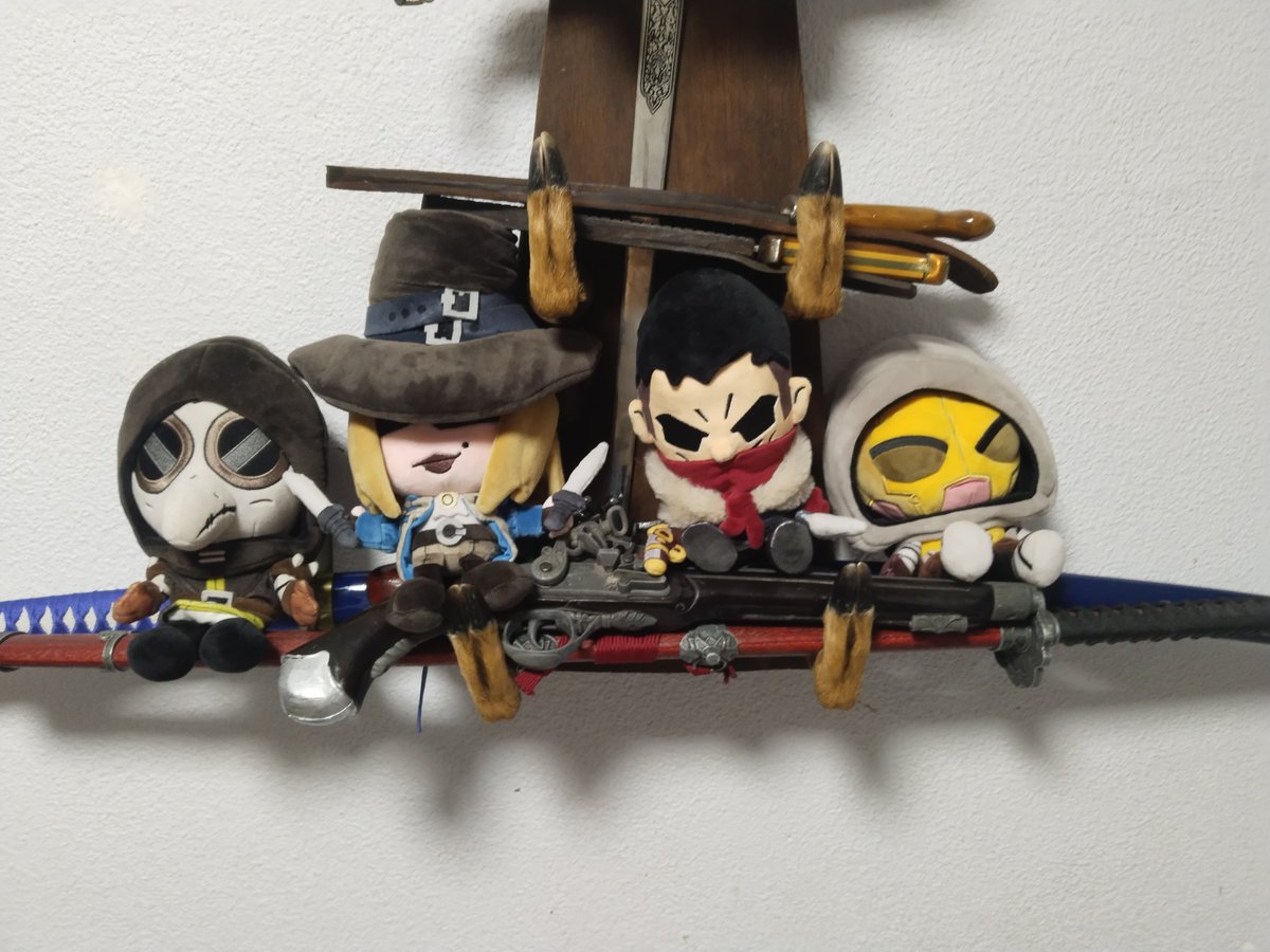 mrNecromon's tweet photo. The team is complete!!

@DarkestDungeon I beg of you, rerelease the shambler plushie, I couldn't get it 😔
(Or a Flagellant one, that would make me happier) https://t.co/EBVpXSgSSq