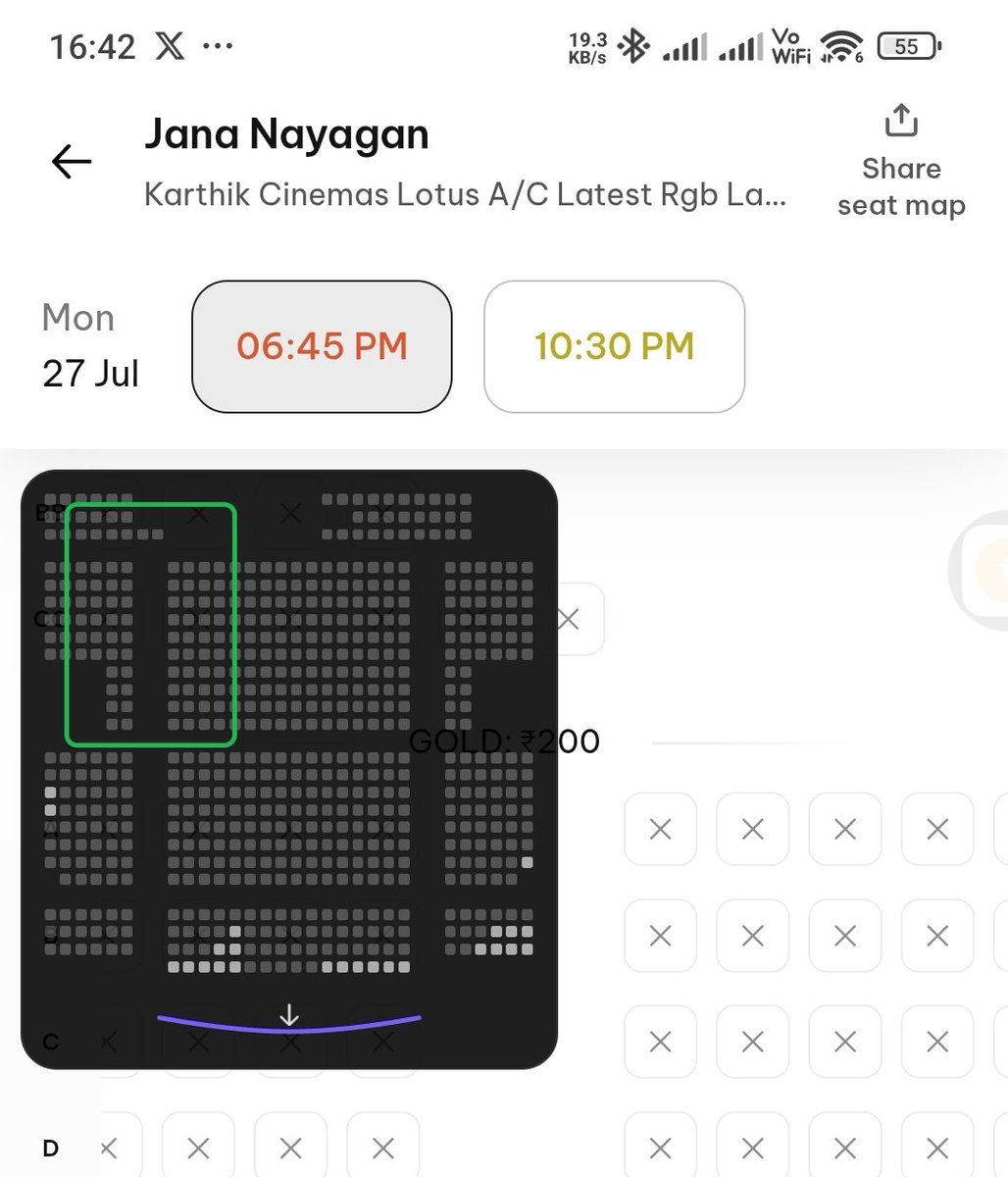 MotivationalFan's tweet photo. #JanaNayagan day 5 Monday working day
Kumbakonam Housefull 🥵💥💥💥 https://t.co/0AZU4ghD90