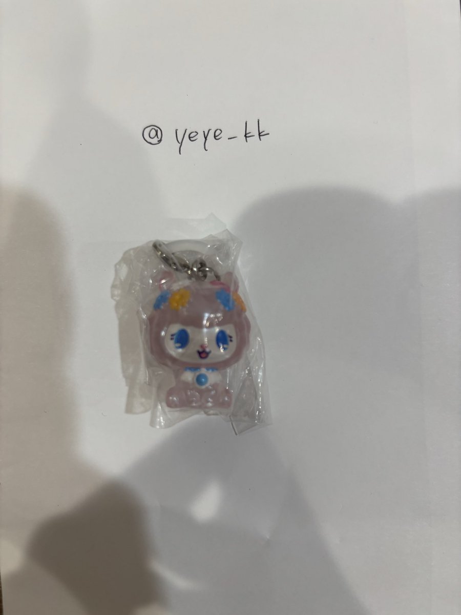 yeye_kk's tweet photo. ジュエルペット めじるしアクセサリー 交換

譲：エンジェラ
求：ガーネットorラブラ

都内手渡し・郵送可能です。
検索からお気軽にお声がけください。
よろしくお願いいたします🙇‍♀️ https://t.co/bxscgANfqq
