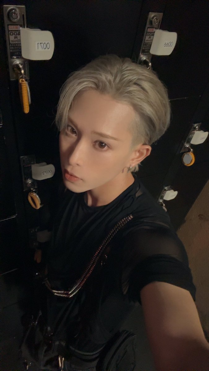 dol_sho's tweet photo. Sohot!!! ありがとうございました！

念願のJB出演も叶って本当に嬉しいし、みんなに有言実行出来たのも良かったです！

沢山盛り上がってくれてありがとう！

D.O.Lの方でもUNSAINTのSE作ってみました！

サビから入るやつめちゃ気合い入る！🔥

改めて今日もありがとうございました！ https://t.co/RjnL0Zx8IB