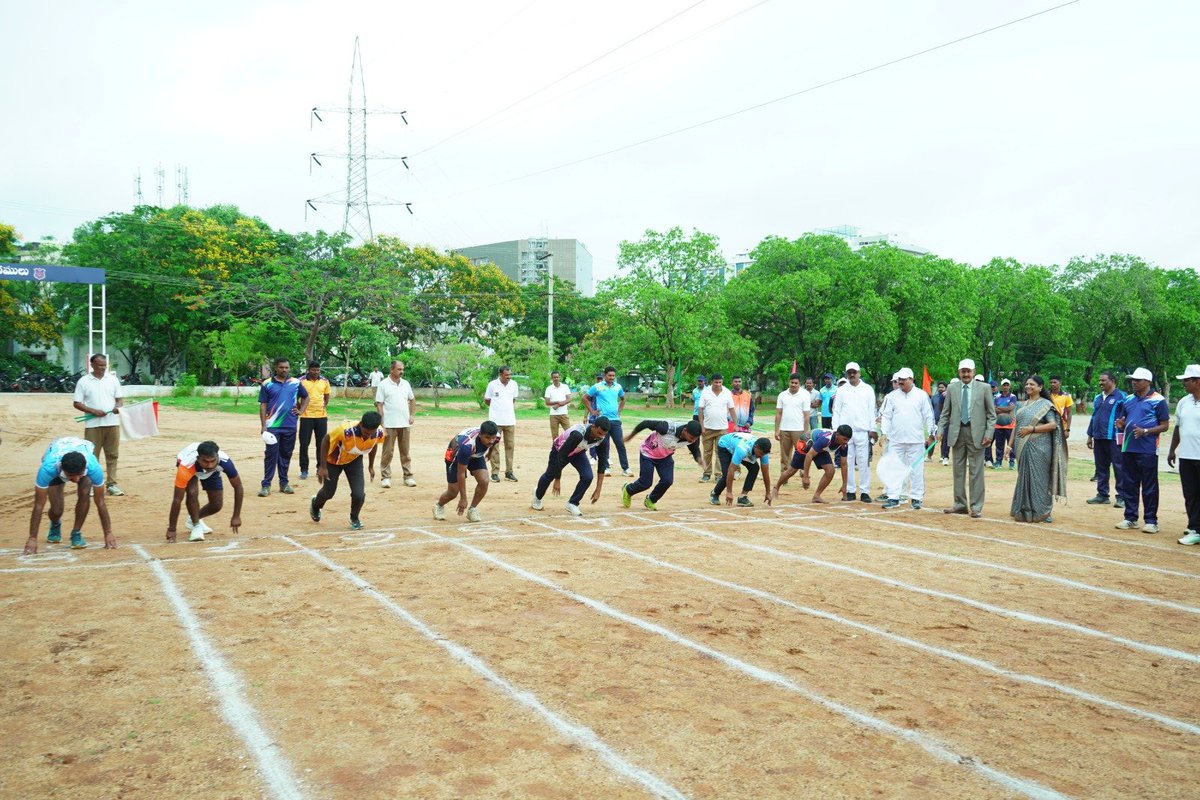 8thBnTSSP's tweet photo. The Annual Sports &amp; Games Meet 2026 Opening Ceremony was held on 27-07-2026 at 8th Battalion TGSP, Kondapur, in the presence of Sri M. Ramakrishna, Commandant. On the occasion, all unit personnel actively participated. https://t.co/BySmRIOMKg