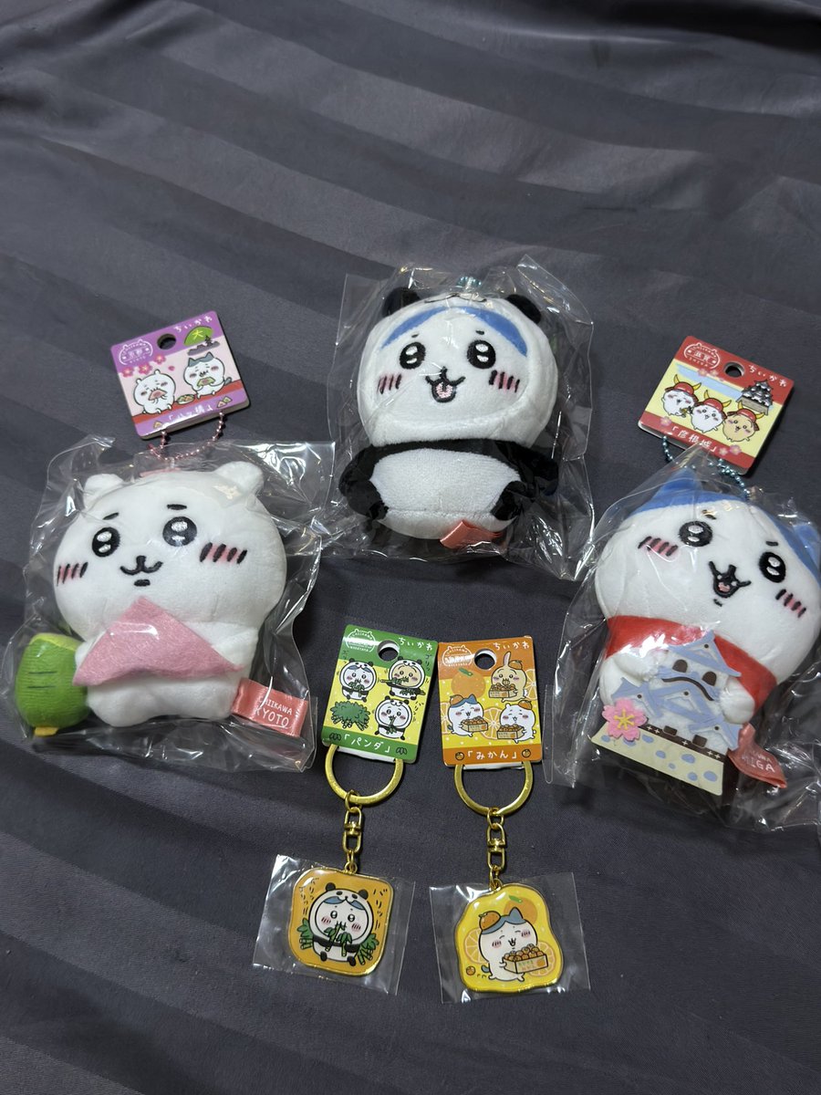 mamumymiu's tweet photo. ส่งฟรีทุกชิ้น
พวงตุ๊กตา 190 บาท ทุกชิ้น

พวงเหล็ก 70 บาท ทุกชิ้น

พร้อมส่ง นัดรับ เกษตร - บางบัว ได้ค่ะ ✅

#ตลาดนัดchiikawa #ตลาดนัดชิคาวะ https://t.co/btQxvQqdve