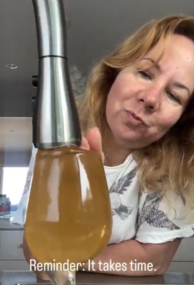 BurnerMcAlias's tweet photo. Why did she smell it https://t.co/K5CcXOS9Z4