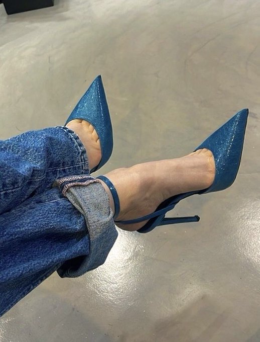 TO Shoe Guy 🇨🇦 tweet media