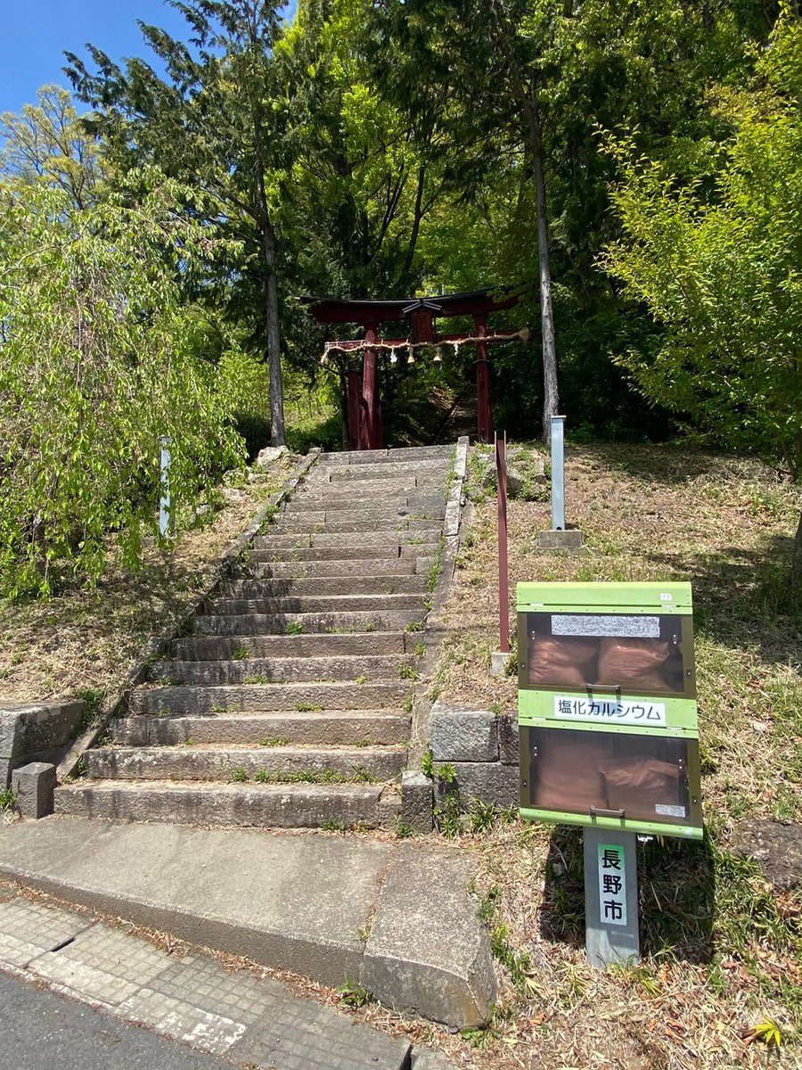 こはる tweet media