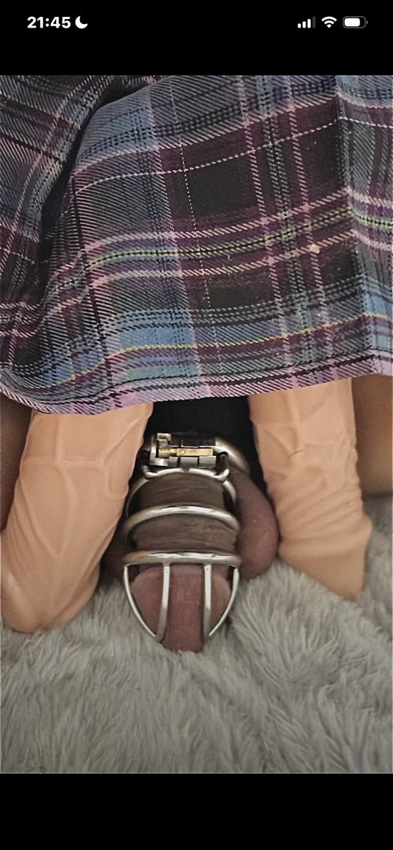 kata963333's tweet photo. #男の娘 #女装 #変態 #調教 #ドM #チン��� #ホモコキ #チン凸 #ニューハーフ #貞操帯 https://t.co/G1zbIjVIEK