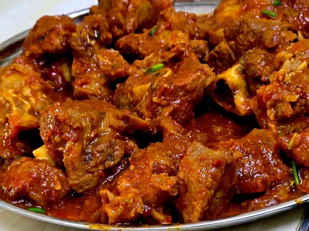 exposeke's tweet photo. For those who want to work 🤣 ugali or rice will be perfect 👌 😋 https://t.co/Sp86iMeYVH