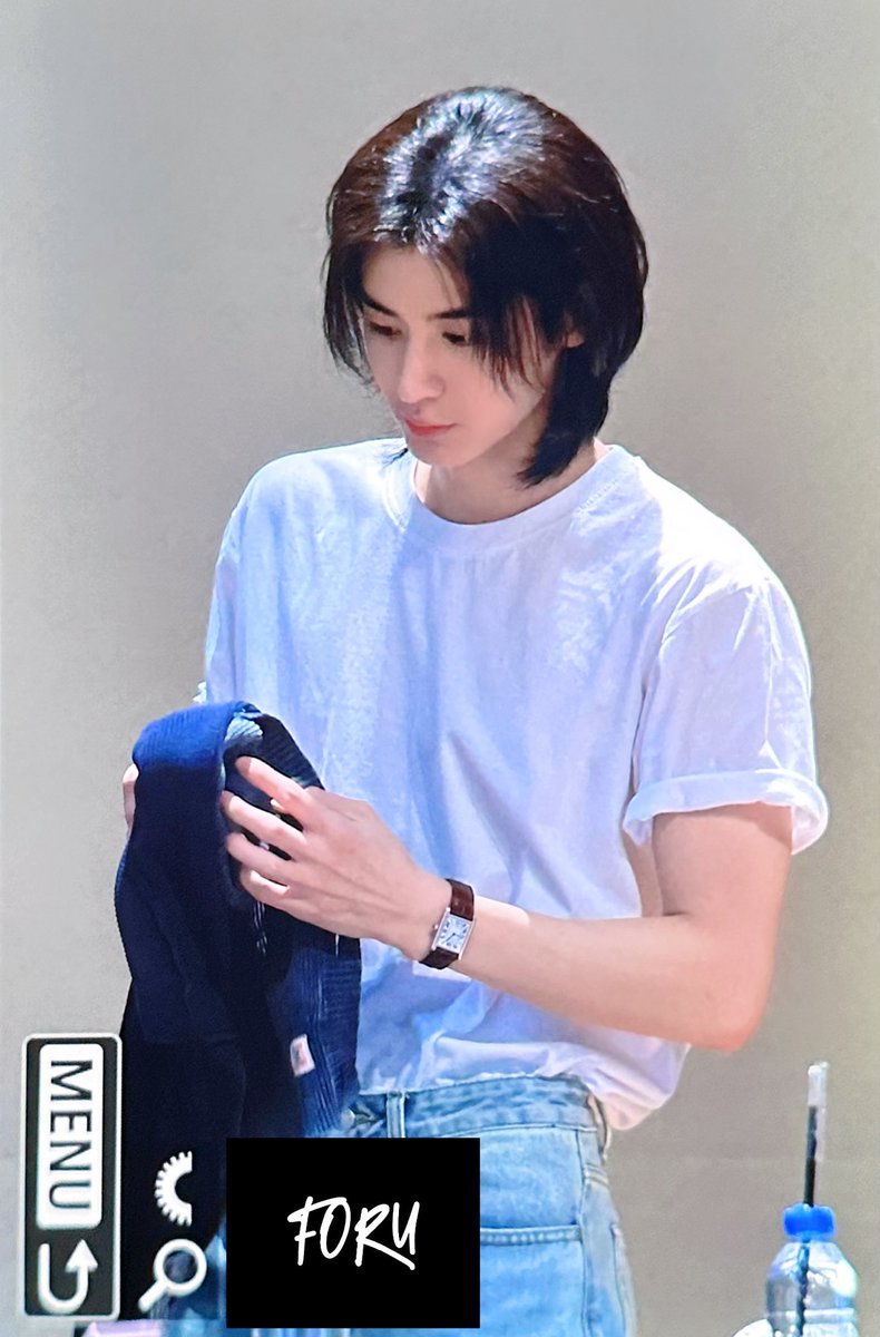 Hando21_'s tweet photo. 상체가 태평양인데? https://t.co/WTI6fnz3Oh