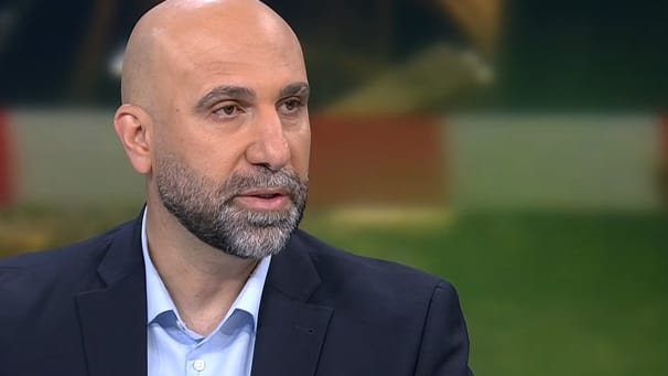 welt's tweet photo. „Es ist einfach Wahnsinn“ – Mansour rechnet mit Berliner Linke ab https://t.co/Dqod6GxTJS https://t.co/01Axt0QMe4