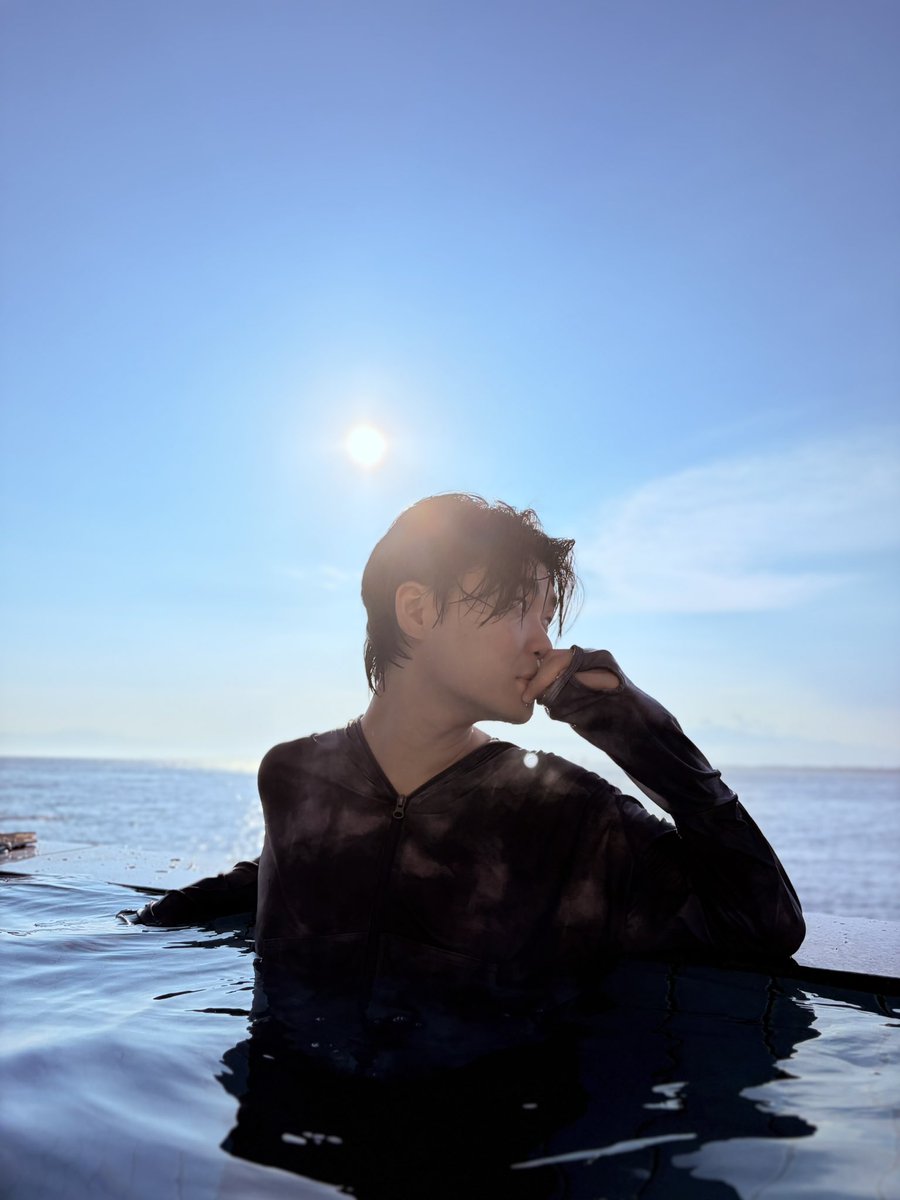 skt_koki's tweet photo. 江ノ島のスパで海を見つつ遊んできました
めっちゃ綺麗な景色でテンション最高！
#俳優
#江ノ島 https://t.co/6LODYY9GzZ