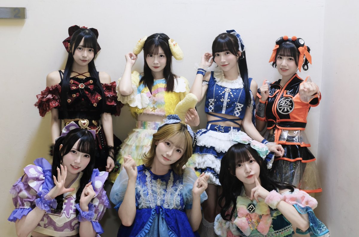 FESTIVEofficial's tweet photo. ／

 「FES☆TIVEリクアワ 〜#祭と夏闘えますか〜」
ありがとうございました😽

＼

📣FES☆TIVEリクエストアワー2026 結果発表📣

みなさんの投票で決まったセットリストはこちら！

🥁SE 太鼓

🔟 人類！WE ARE ONENESS！
🔟 シダレヤナギ
🔟 青春ハートビート
9️⃣ 心拍白昼夢

8️⃣ ゆらゆらゆらり恋心
7️⃣ 大和撫子サンライズ
6️⃣ 僕らのキャンバス
5️⃣ 夏色とりどリボン
4️⃣ レフト⇆ライト

🥉革命的オーバードーズ
🥈大江戸爆裂花火姫
🥇マジカルパレード

《Encore》
FESTIBLUESKY
ニホンバレデンセツ

✧•───────────────────── •✧

次のライブはこちら🙋‍♀️

｢TOKYO IDOL FESTIVAL 2026
supported by にしたんクリニック｣
🗓7/31(金)・8/1(土)・8/2(日)
📍お台場・青海周辺エリア

🗓️7/31(金)
①
🎤13:10~13:25(SKY STAGE)
②
🎤17:20~17:40(TOROCCO PARK)
③
🎤18:00～DJ KOO × IDOL DO DANCE PARTY
(TOROCCO PARK)