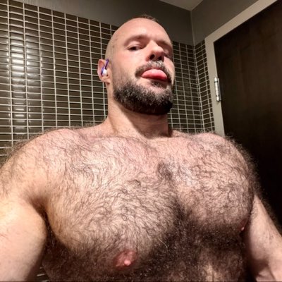 BeefyCanuck's tweet photo. #NewProfilePic https://t.co/3lbToRajPW