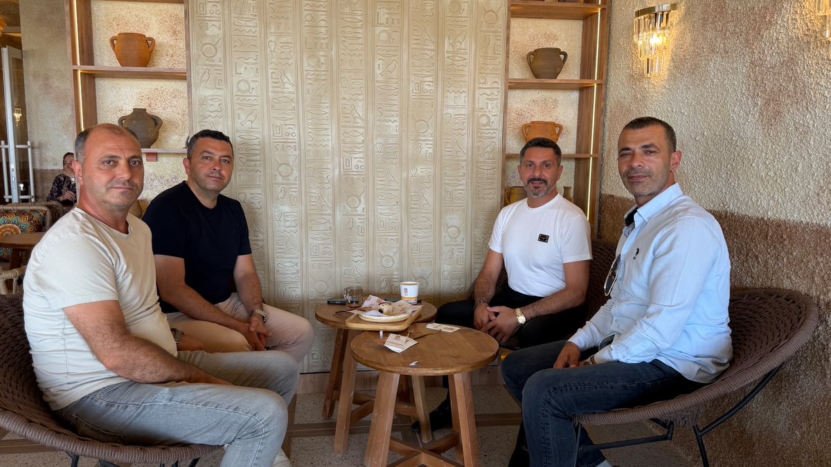 HamidYuzugullu's tweet photo. Bugün ilçemize değer katan güzel bir işletmeyi daha ziyaret etmenin mutluluğunu yaşadık.
Hemşehrimiz Sinem Kocabaş Hanım’ın ilçemize kazandırdığı Laos Cafe’ye hayırlı olsun ziyaretinde bulunarak kahvelerimizi içip, güzel dileklerimizi ilettik. ☕🌿

İlçemize renk katan, sosyal hayatımıza katkı sağlayan ve emekle hayata geçirilen her girişim bizler için çok kıymetli. Emekle, cesaretle ve umutla atılan her adımın yanında olmaya devam edeceğiz. 
Misafirperverliği için Sinem Hanım’a ve ekibine teşekkür ediyor, Laos Cafe’nin #Sivrihisar’a hayırlı olmasını temenni ediyorum.
#HamidYüzügüllü