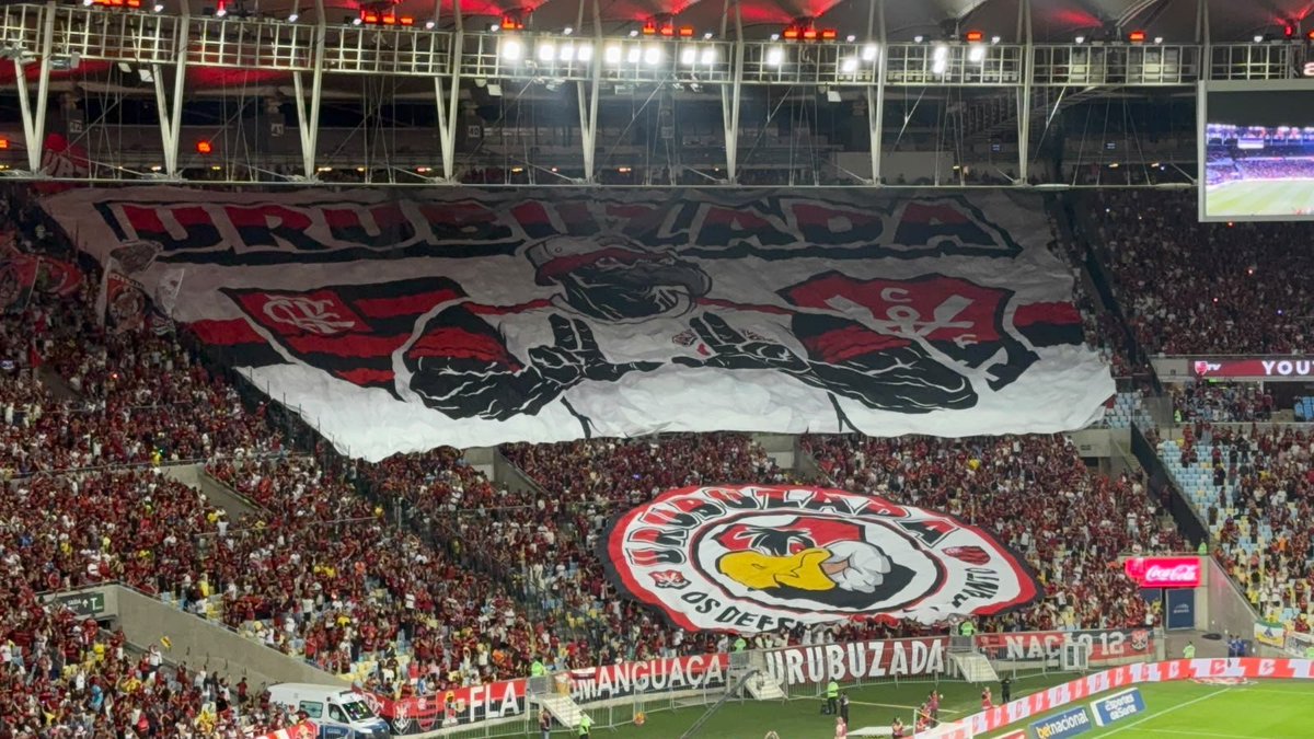 MeierUrubuzada's tweet photo. FLAMENGO 1 x 1 São Paulo 

DEFENSORES DO MANTO 🙌🏾🔴⚫️ https://t.co/RX0dgBzg0x