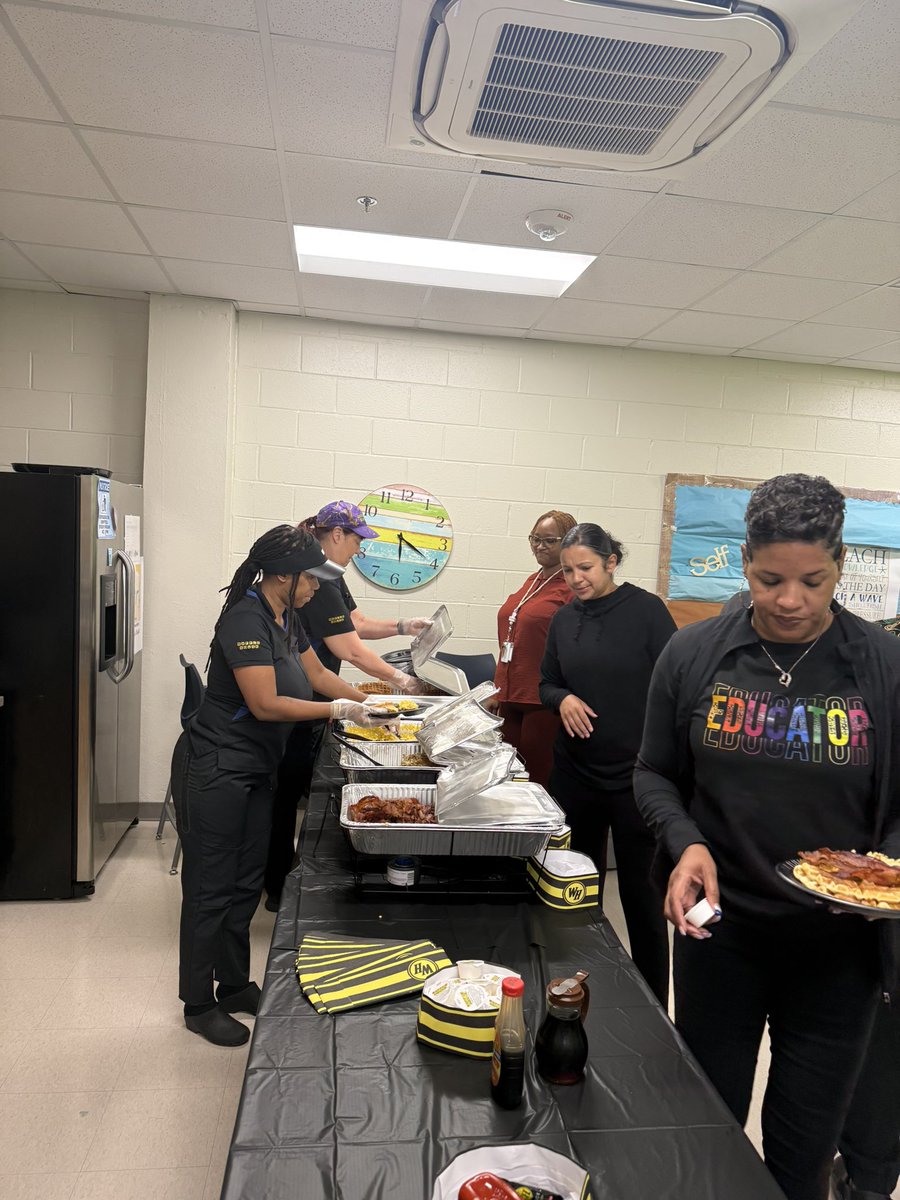 Humphries Elementary tweet media
