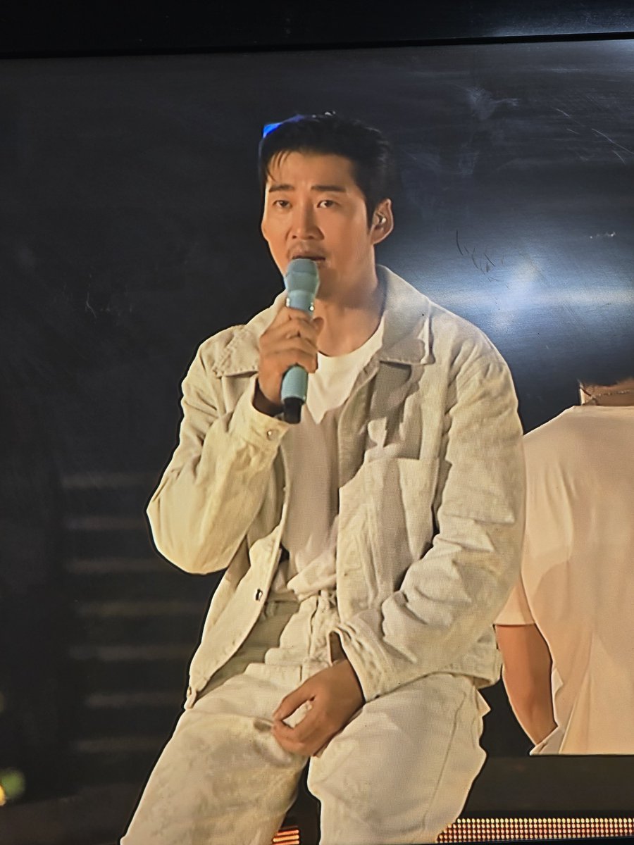ksonlyone's tweet photo. 보고싶다🩵 보고싶다🩵 https://t.co/jZkdhPHsMy