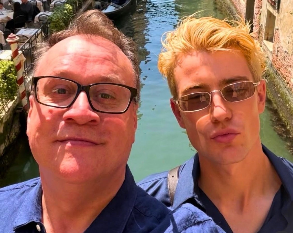 Sweetzy24's tweet photo. Russell T Davies and Oliver Cole celebrated their first anniversary, with plenty of wine. https://t.co/FLfy31ofUf