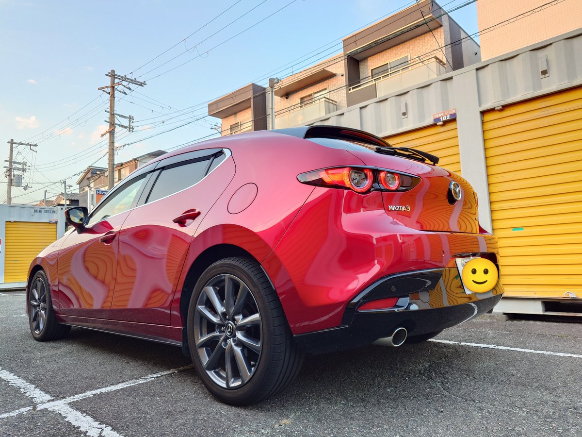 VTR250mthsry's tweet photo. #愛車のお尻選手権
#MAZDA3
こういうシルエットの車ばっかり乗ってる https://t.co/sNZL6e4uX9