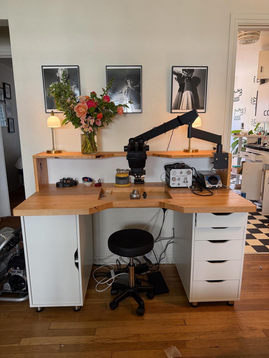 ganoksinproject's tweet photo. IG languageofstones is featured on this week’s workbench spotlight.
Want to have your workbench featured too? Share it with us on our forum.
Copy the link below:
https://t.co/Qdj5eRuFRG
#jewelryworkbench #workbench #jewelrycrafting #designstudio #creativeworkspace https://t.co/KvdTwcJC2j
