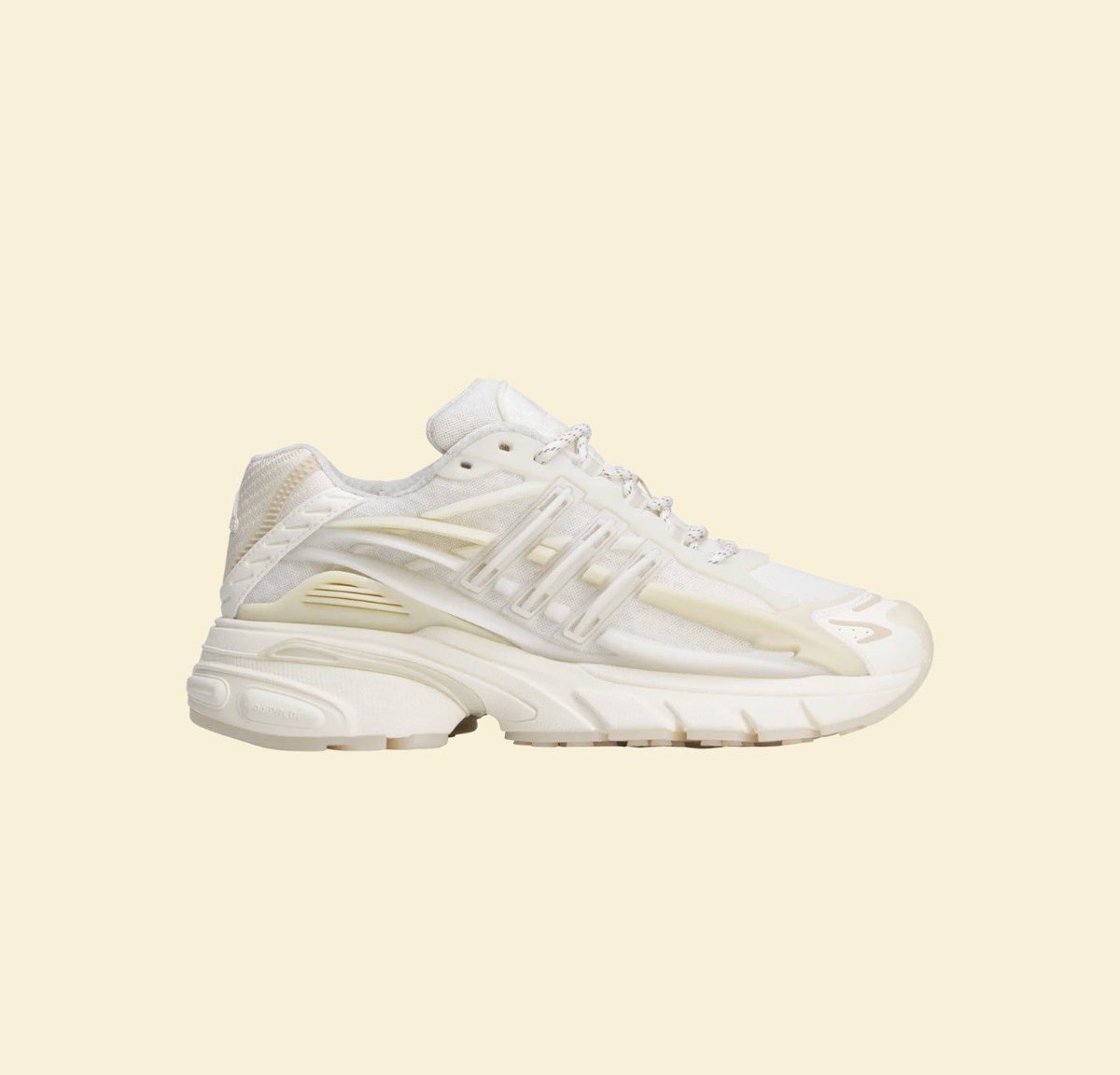 snkr_twitr's tweet photo. AD: Check for Access
Pharrell Williams x adidas VIRGINIA Jellyfish 'Triple White'

JDsports https://t.co/L37Xp2u4FE https://t.co/62e296X9uC