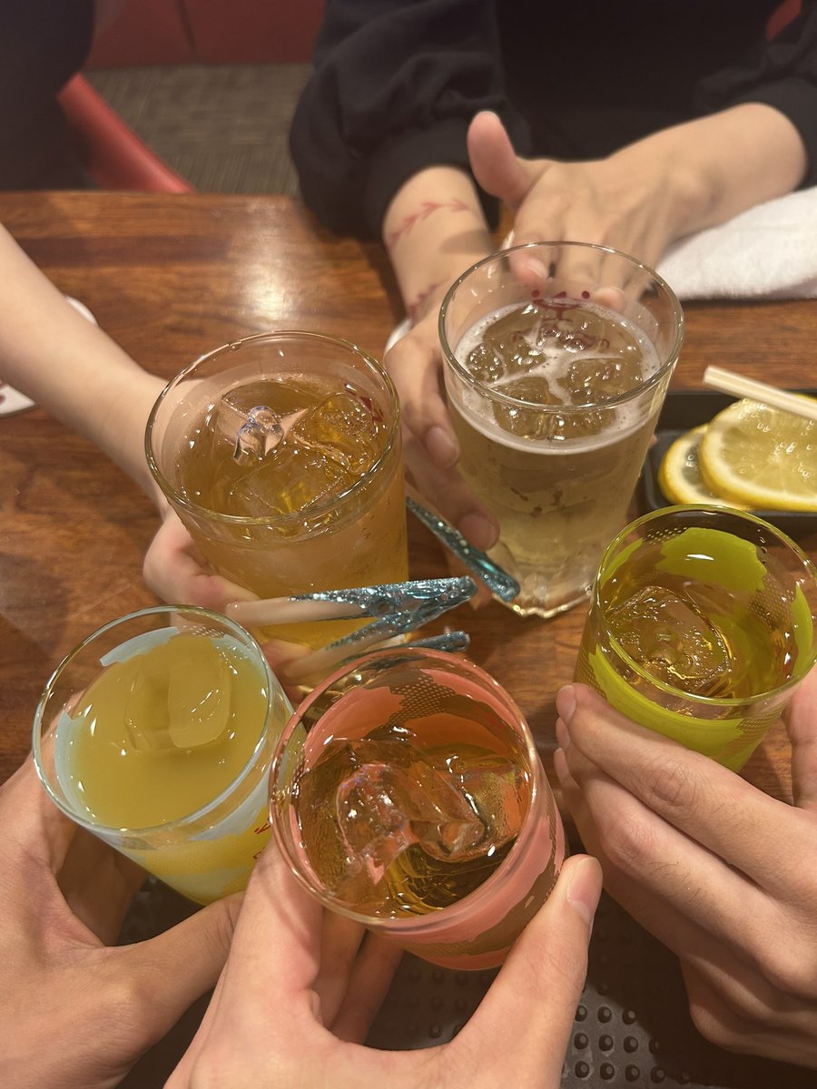 123_nicobar's tweet photo. ドリンクあざます！
後半とむくんとふたり！まだまだ俺やれます！ https://t.co/ZaBpnipIcR