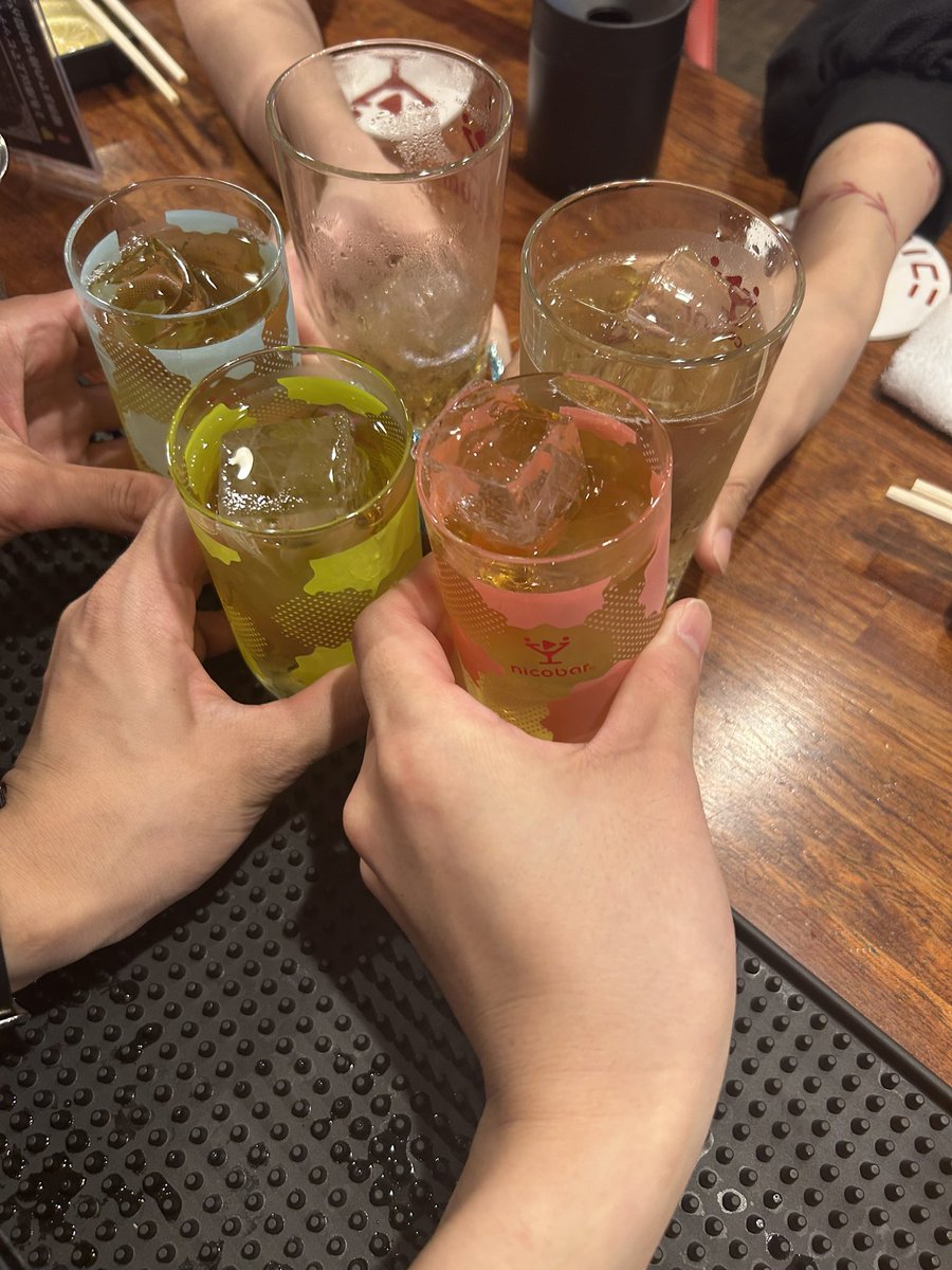 123_nicobar's tweet photo. ドリンクあざます！
後半とむくんとふたり！まだまだ俺やれます！ https://t.co/ZaBpnipIcR