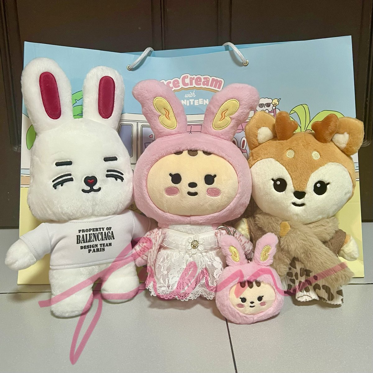 yvesaintyjh's tweet photo. my 95z is finally complete 🥹 toramie isn't lonely anymore 🫶🏻 sososo hapiiiii https://t.co/LyUxXZ6bgY