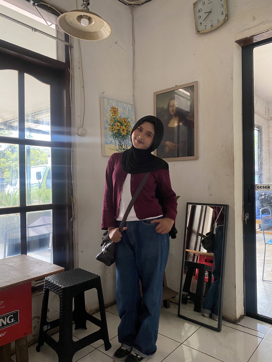 dangeribra24's tweet photo. Misi mencari cupang warna pink busedd https://t.co/HirZBGkwWH