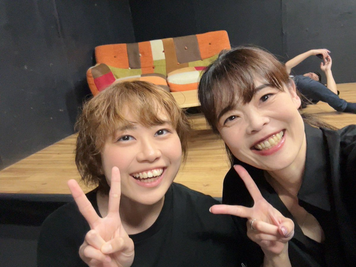 suzutani_1004's tweet photo. #ムラエ劇研2026『#水平線の歩き方』
感想を嬉しく読ませてもらってます☺️
思ったよりも発信する体力がなかったので、今日はお休みで、明日お返事して、ブログ書いて〜にします✨
昨日に引き続き、素敵写真。
自分から撮ろうって言うの苦手なので、いっぱい写真撮ってくれて嬉しかった（頑張れ自分）！ https://t.co/Km48rPUY70