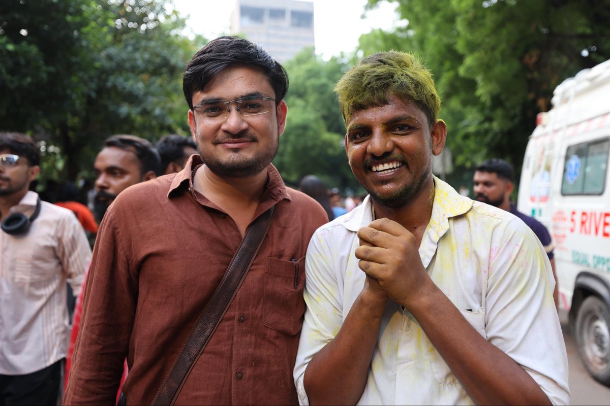 KT_2799's tweet photo. Secularism 🇮🇳
BM combination 
@rajatpandeyjf https://t.co/Dcpux2Gbr5