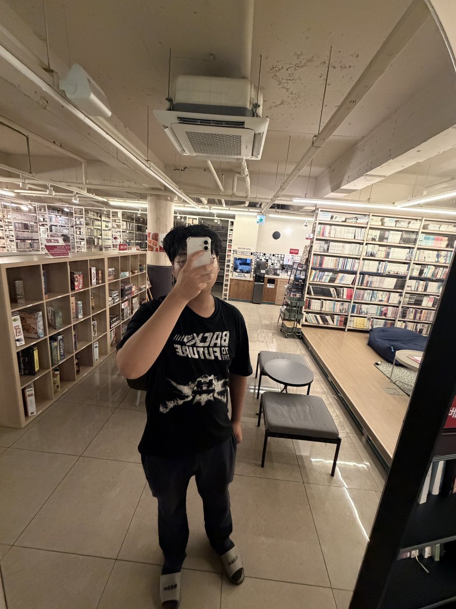 ANT_IIDX's tweet photo. #트친소
#리듬게임_트친소 
투덱 주력인 20대아저씨입니다.
블아 히나타 덕질중 
투덱 말고도 사볼도 합니다. 
사진 찍는걸 좋아합니다.
빵사진올립니다.
흔적은 맞는사람 받을게요. https://t.co/BU7Vqk5FLK