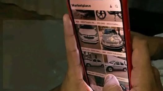 Vane01907294's tweet photo. Yo sin ni un peso en la madrugada viendo carros en Marketplace: https://t.co/NYu1rgd8zo