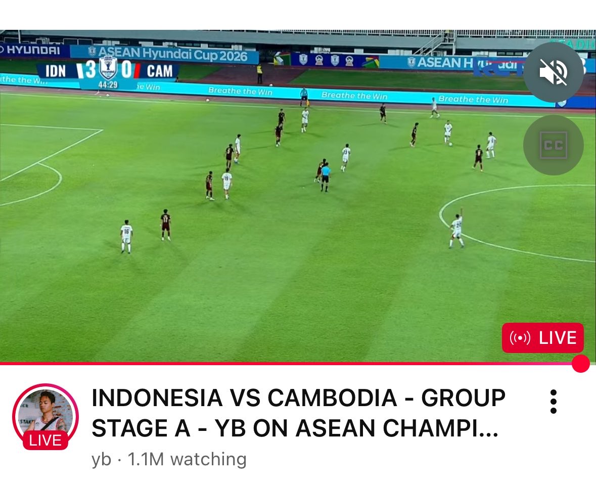 garagarabola_'s tweet photo. Apresiasi buat collab RCTI sama Reza Arap!

Nayangin match Timnas free via Youtube. Yang nonton live 1,1 juta viewers!

Ga semua bisa langganan OTT. Ga semua punya antena ato tv di rumah/di kost. Ga semua yg uda d rumah jam segini. 

Yang masi di jalan, yg budget ngepas pun skarang bisa nonton gratis via hp.