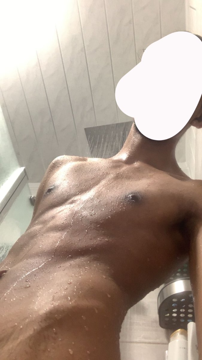 Jun41d28's tweet photo. Hot or cold showers? https://t.co/X0RYCm6O7U