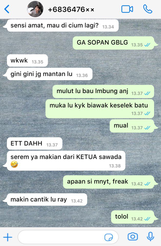 syrsawa1's tweet photo. #keonhyeon prompt au

pacaran cuma sebulan itupun waktu kelas 7 SMP, sekarang di SMA mereka malah jadi pemimpin geng sekolahnya masing-masing yang saling bermusuhan. Akhirnya mereka bakal milih jadi rival atau mungkin balikan? https://t.co/fmum23G4iQ